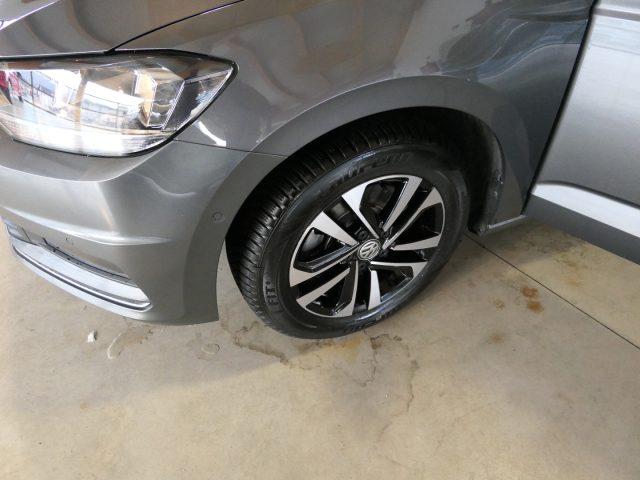 VOLKSWAGEN Touran 1.5 TSI ACT DSG Business BlueMotion Technology