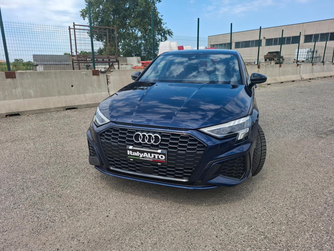 Audi A3 allstreet 35 TFSI S tronic Identity Contrast