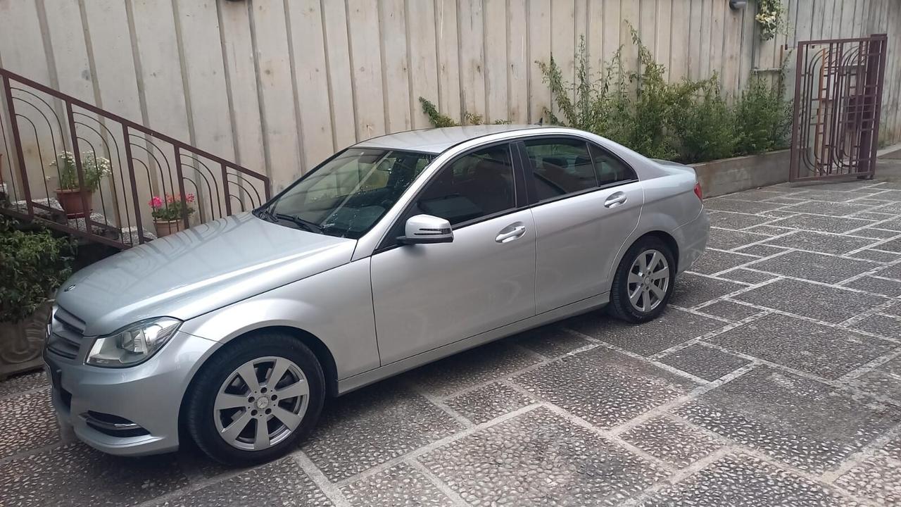 Mercedes-benz C 180 200 CDI Elegance