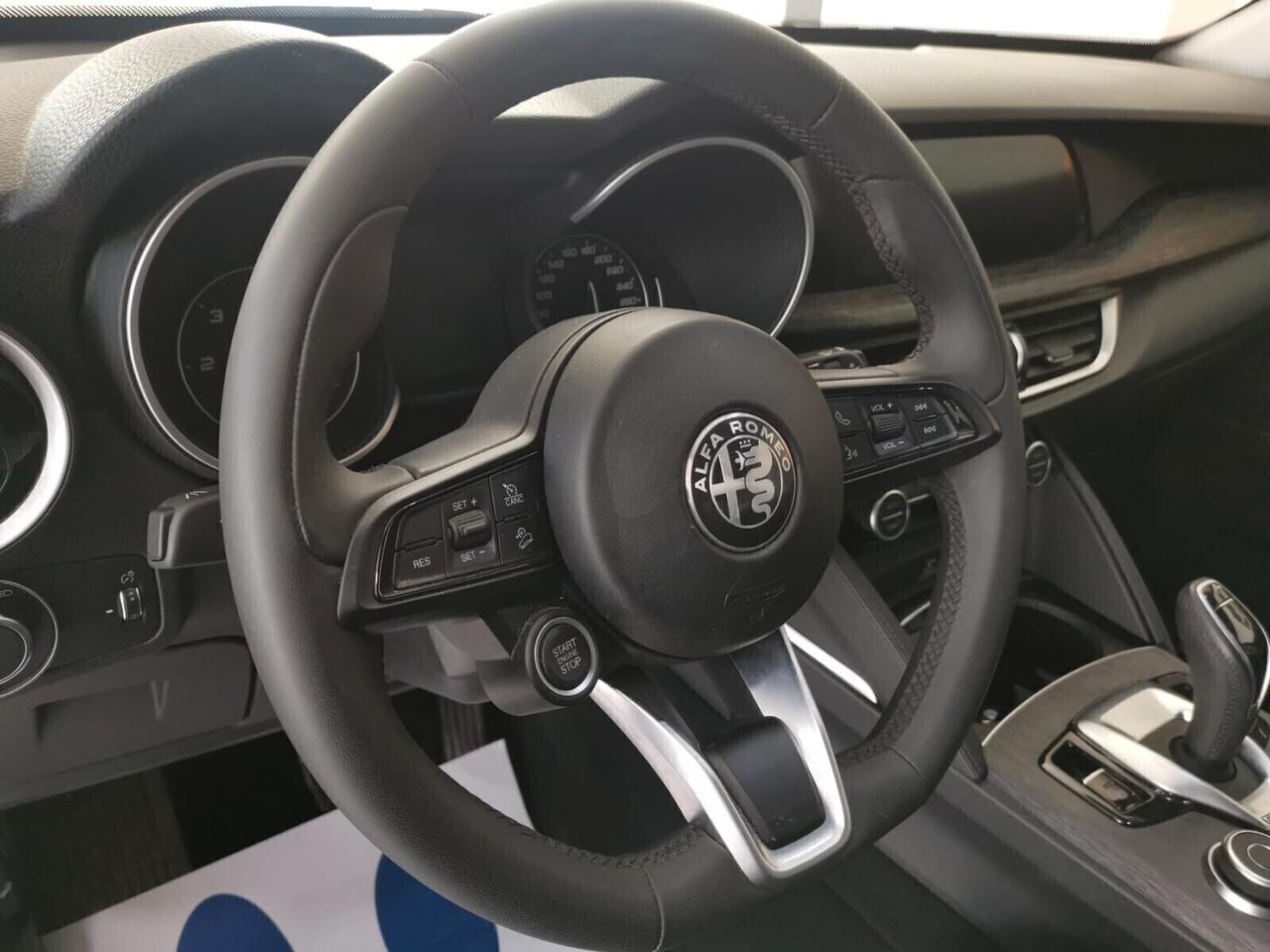 Alfa Romeo Stelvio 2.2 Turbodiesel 160 CV AT8 RWD Super