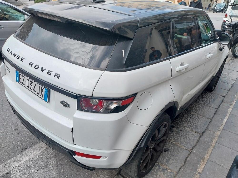 Land Rover Range Evoque 2.2 TD4 5p. Dynamic