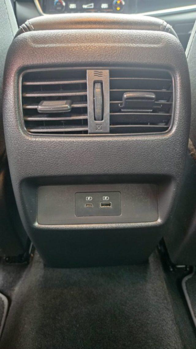 NISSAN Qashqai MHEV 158 CV Xtronic N-Connecta AUTOCARRO