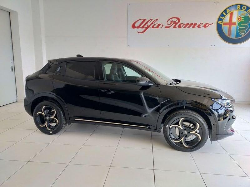 Alfa Romeo Junior 1.2 145 CV Hybrid eDCT6 Intensa NUOVA