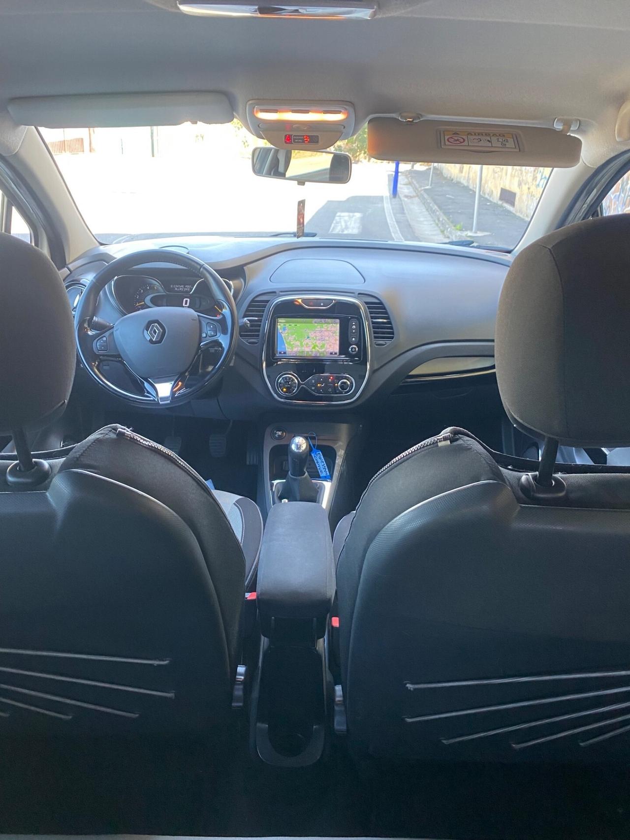 Renault Captur 1.5 dCi Anno 2014 RIGENERATO GARANZ