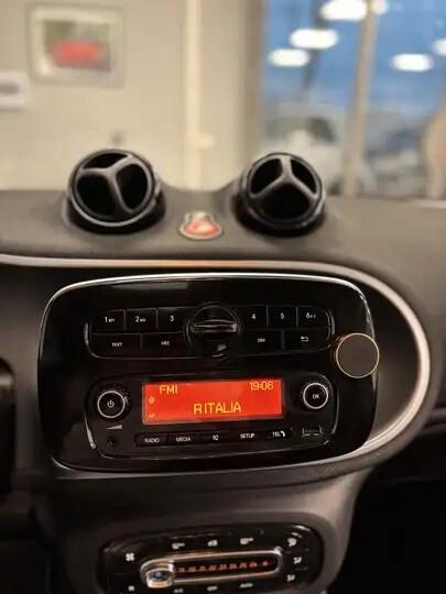Smart ForTwo 70 1.0 Passion~UniPro~Km e Tagliandi Certificati~Promo Finanziamento~Pronta Consegna