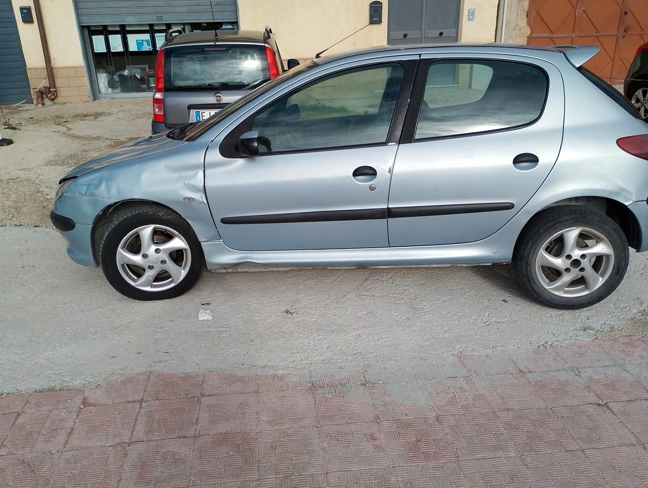 Peugeot 206 1.4 HDi 5p. Lee