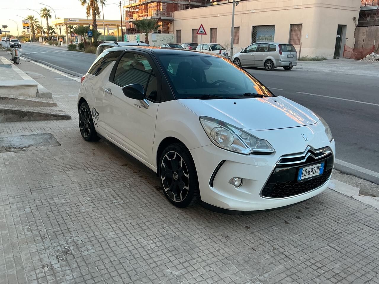 Ds DS3 3 1.4 HDi 70 Just Black