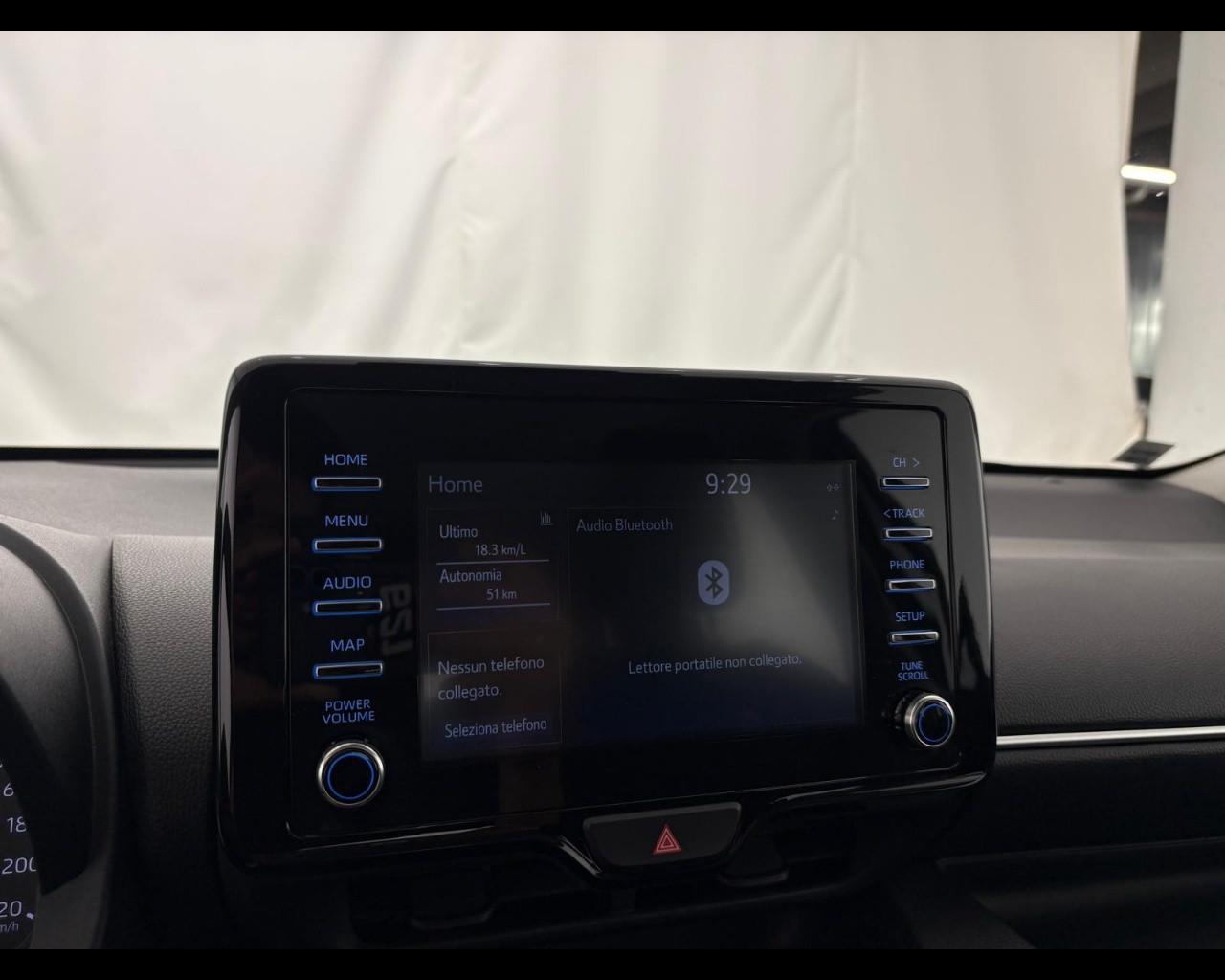 TOYOTA Yaris 1.0 Active