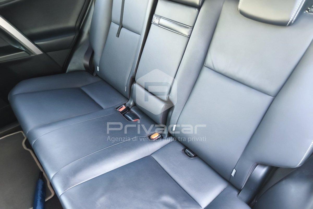 TOYOTA RAV4 2.5 Hybrid 4WD Style