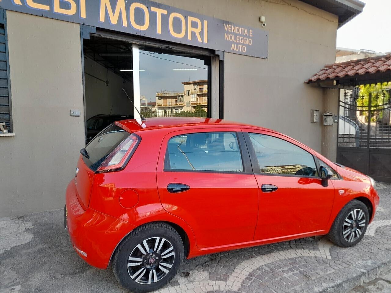Fiat Punto 1.3 MJT II 75 CV 5 porte Lounge