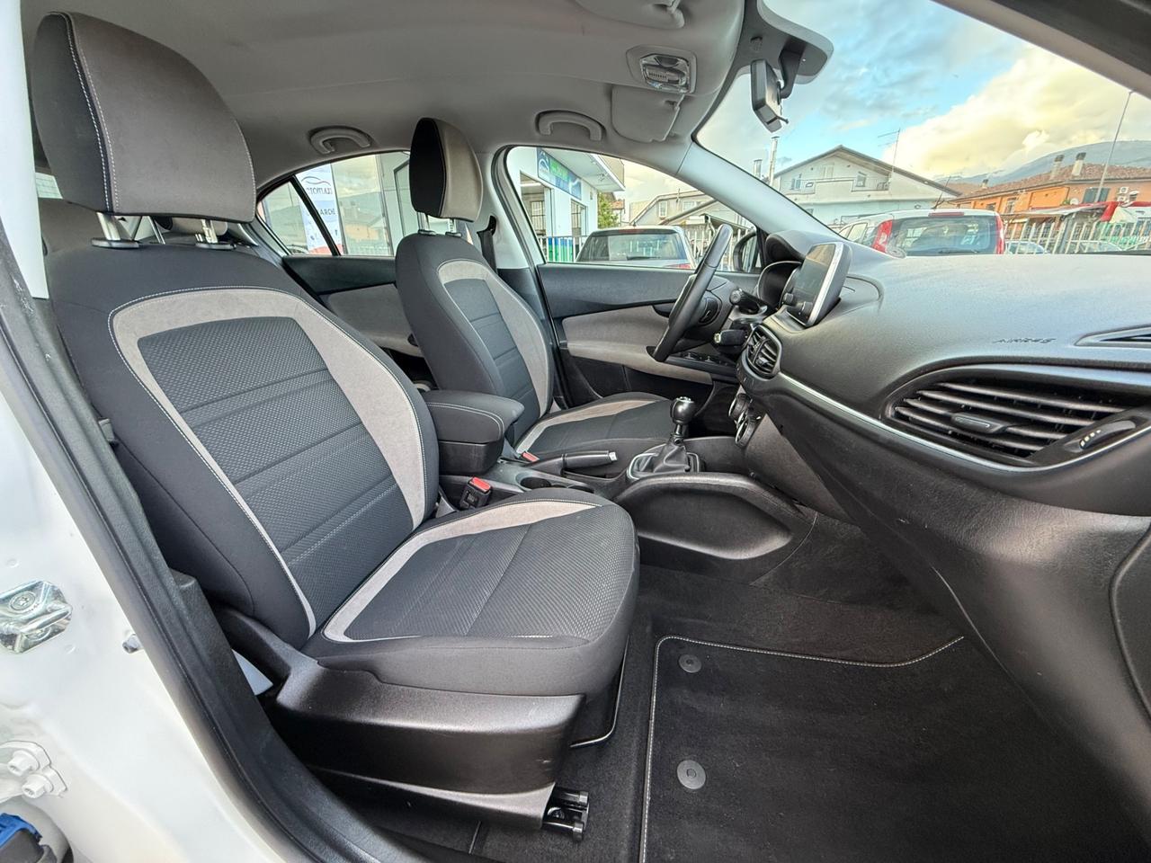 Fiat Tipo 1.6 Mjt S&S 5 porte Lounge