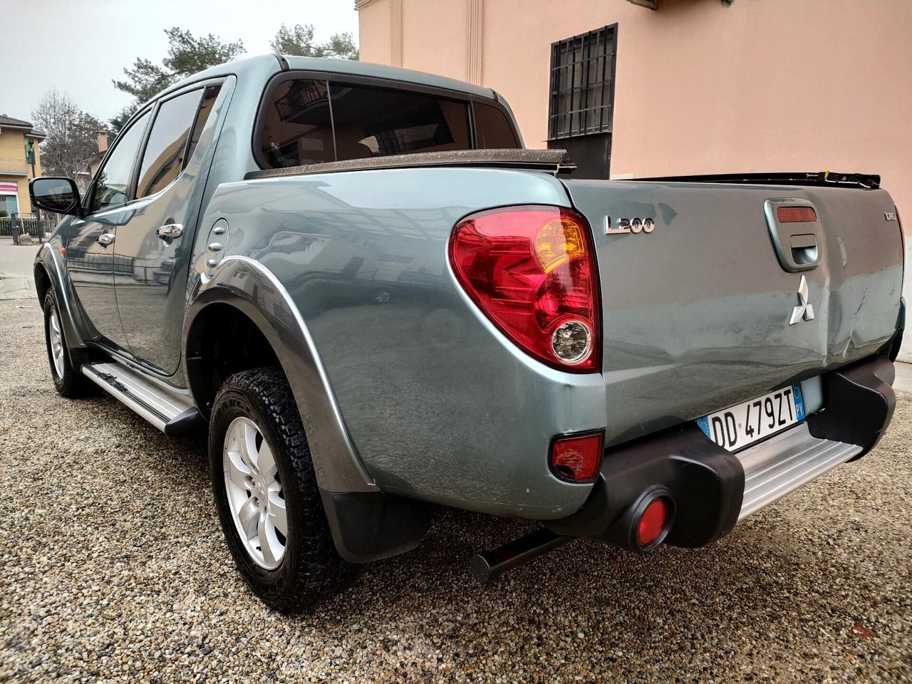 Mitsubishi L200 2.5 DI-D/136CV Double Cab Intense