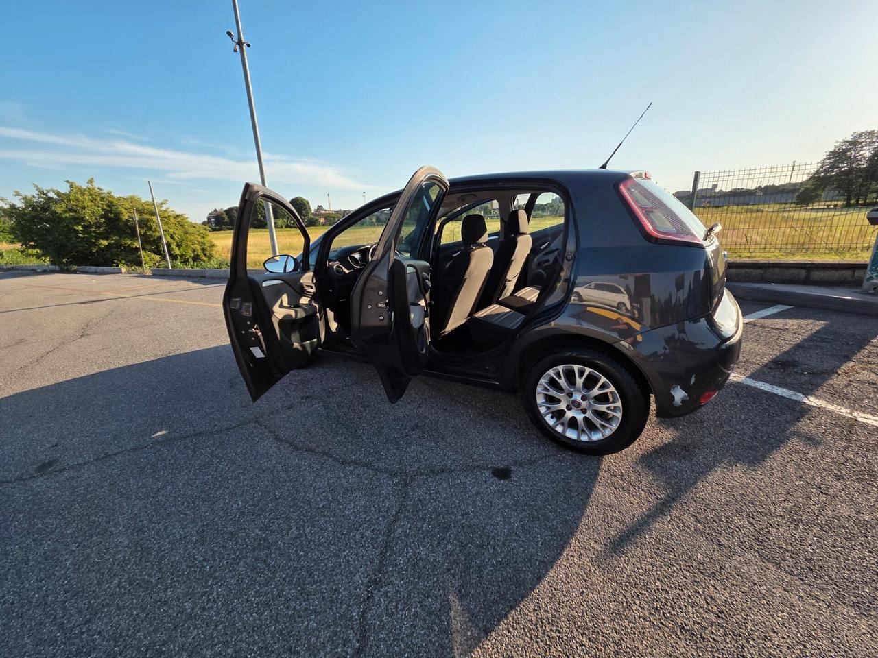 Fiat Grande Punto 1.3 MJT 75 CV 5 porte S&S Actual