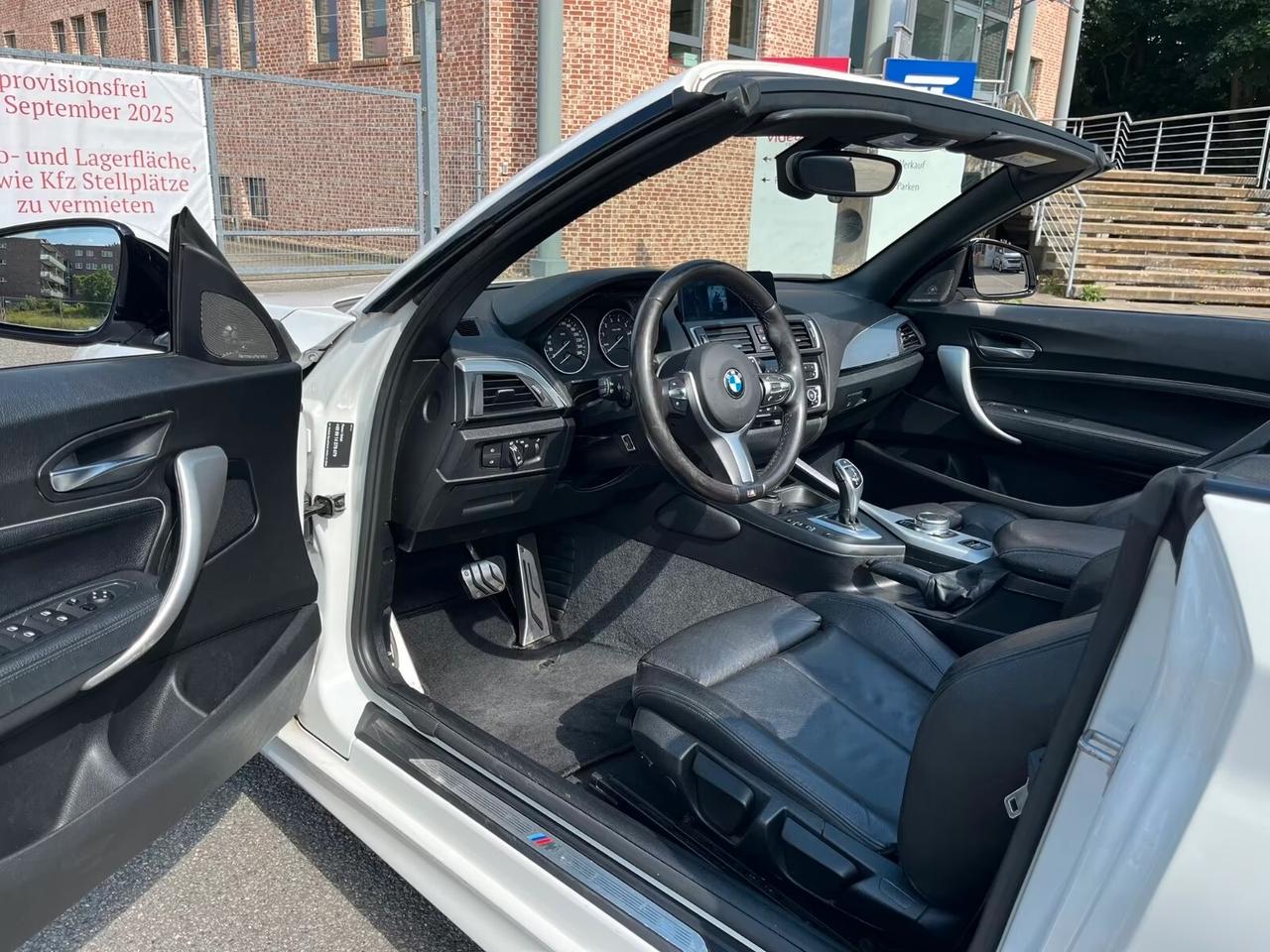 Bmw 220i Cabrio Msport aut.