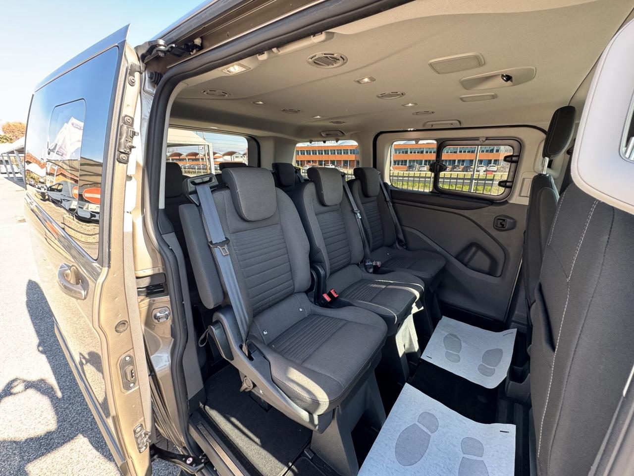 Ford Tourneo Custom Tit 2.0EcoBlue-Hybrid 130CV 8p.