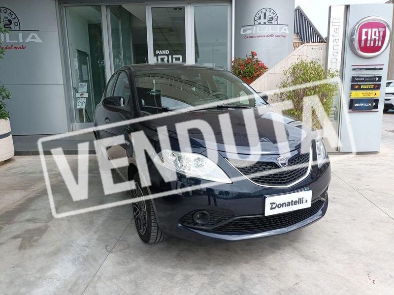 Lancia Ypsilon 1.2 69cv Start& Stop Gold