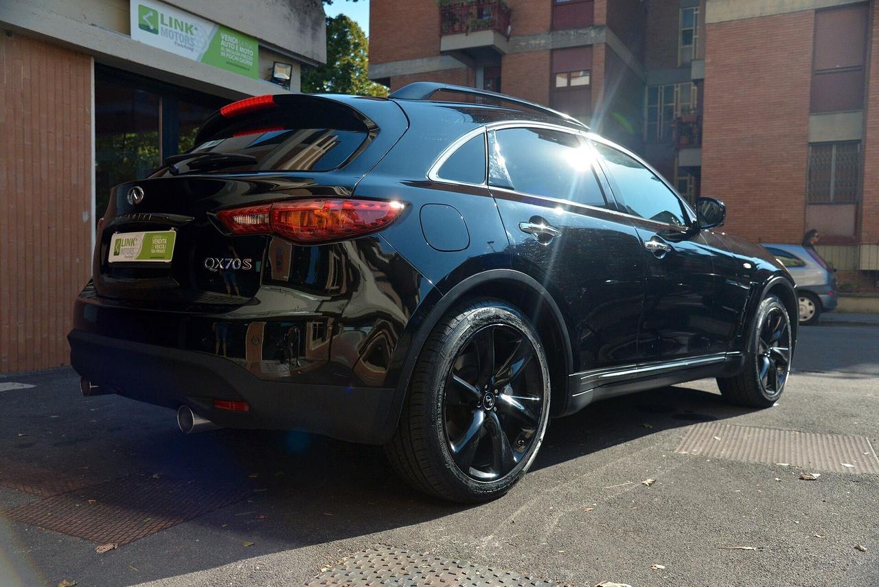 Infiniti QX70 3.0 diesel V6 AT S