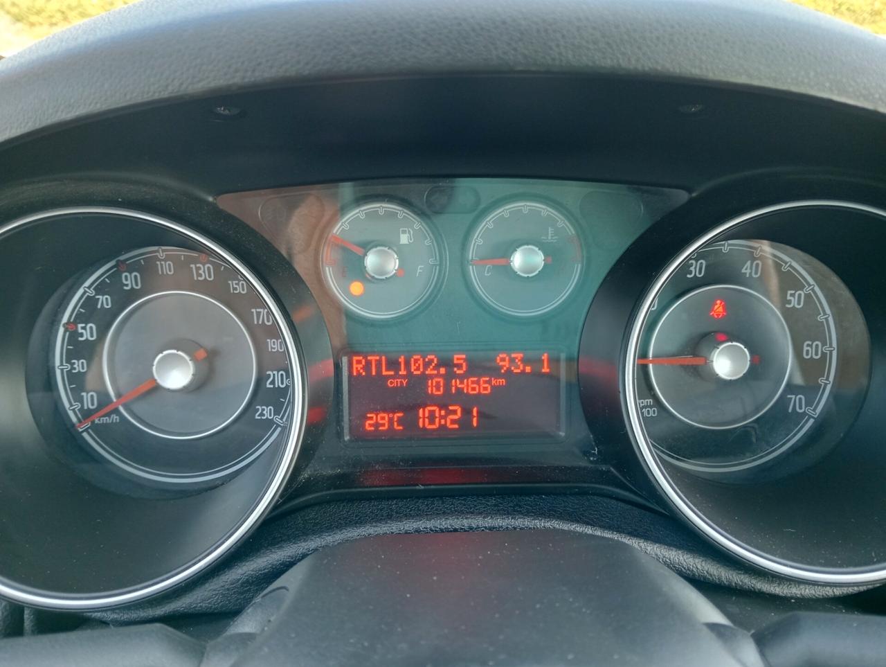 Fiat Punto 1.2 69CV 5p. UNIPROPRIETARIO