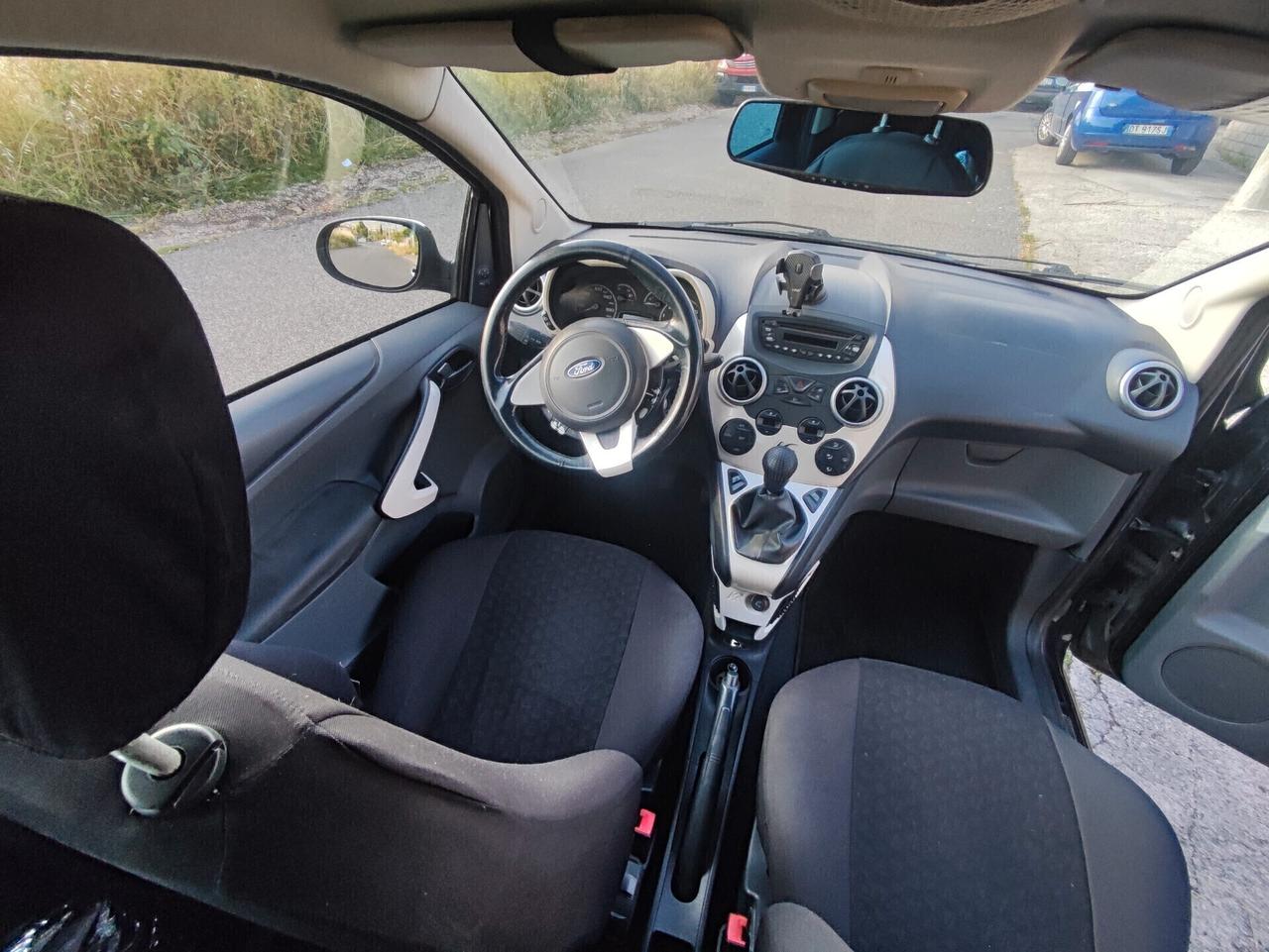 Ford Ka 1.2 8V 69CV Titanium