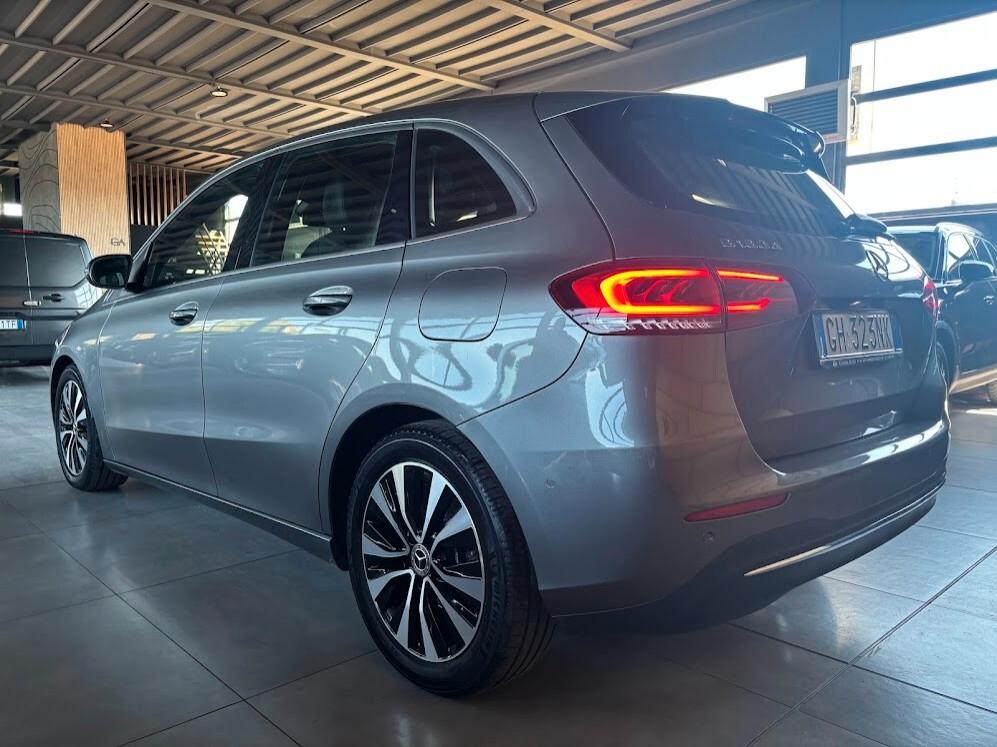 Mercedes-benz B 180 d Automatic Business Extra