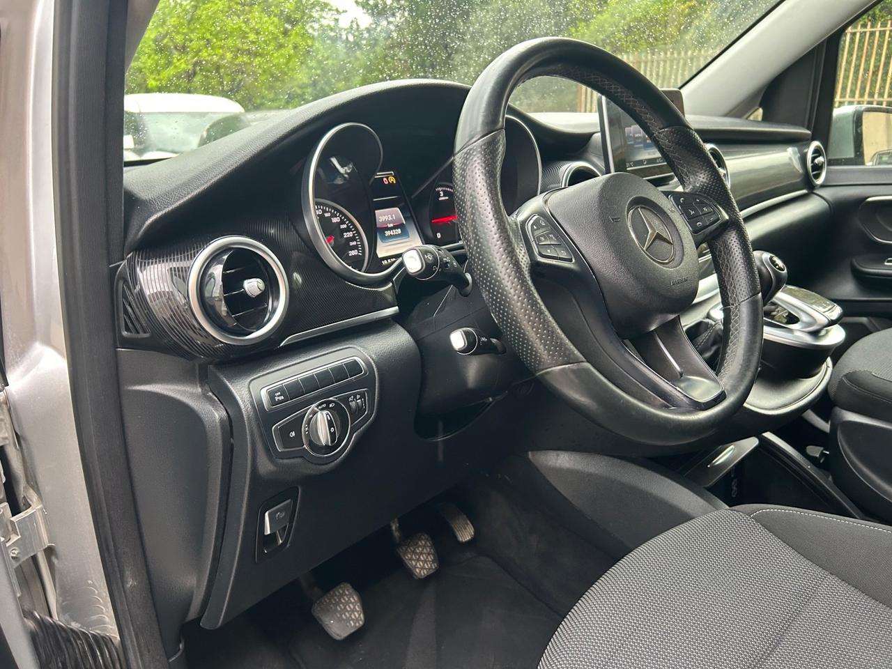 Mercedes-benz V 220 CDI Premium Long