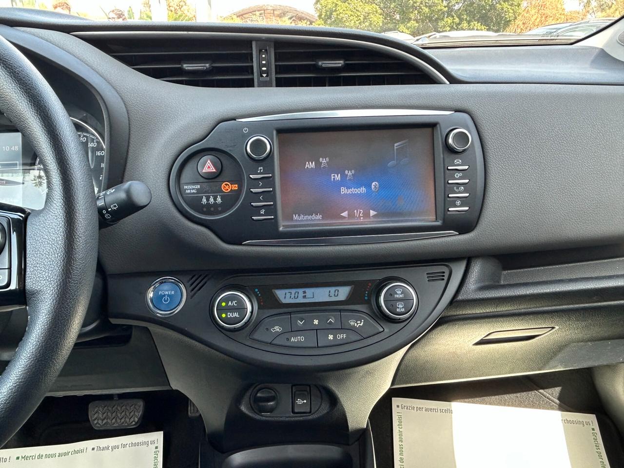 Toyota Yaris III 5p 1.5h Active