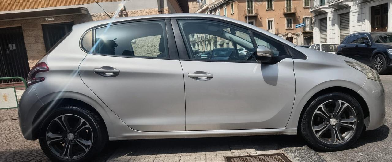 Peugeot 208 1.4 VTi 95 CV 5p. GPL Access