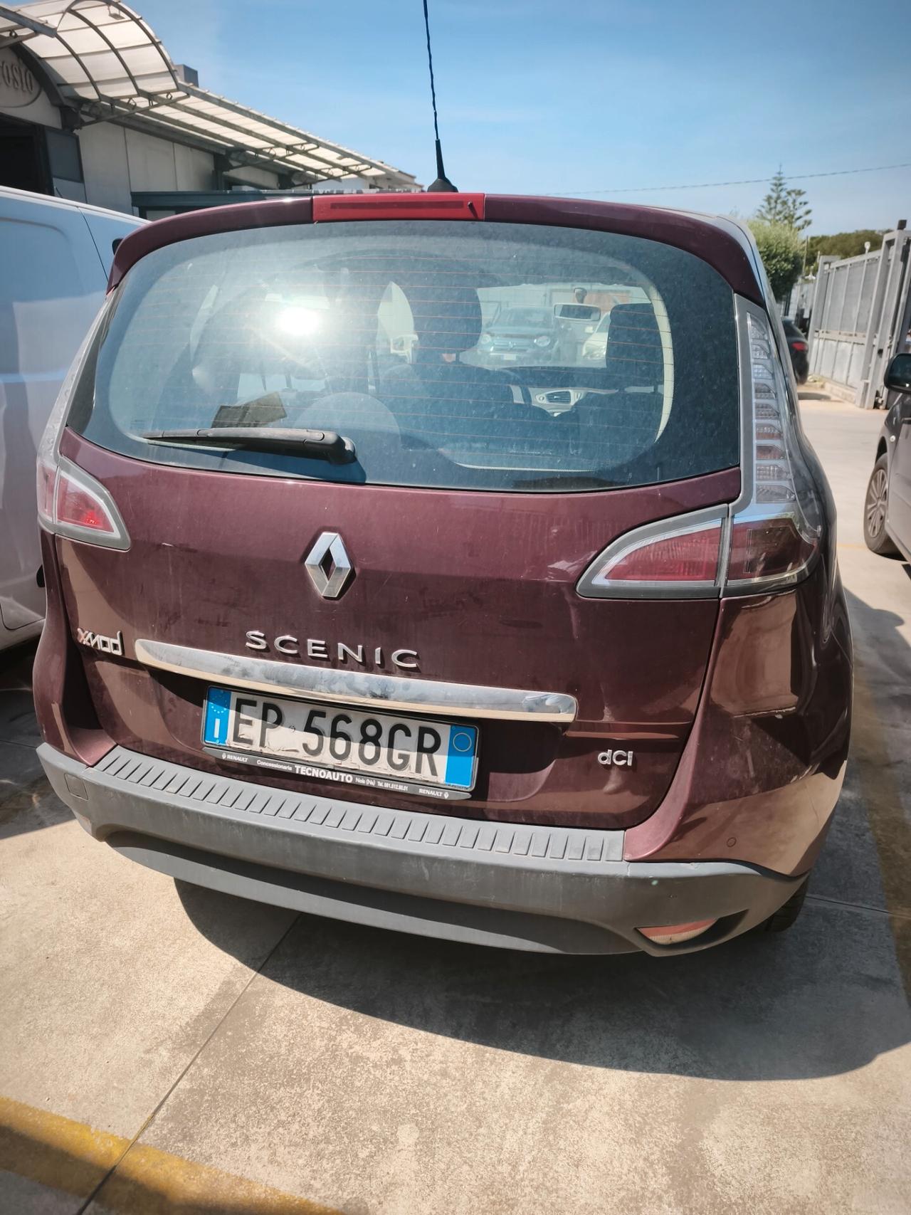 Renault Scenic Scénic XMod 1.5 dCi 110CV problemi al motore Start&Stop Live