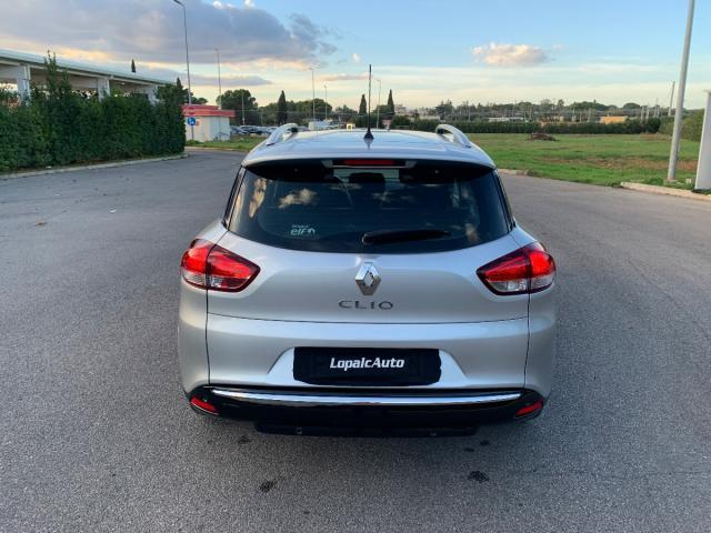 RENAULT - Clio Sporter 1.5 Dci Energy Excite; Navi; Fari Led; Sensori di Parcheggio Ant e Post; Pelle e Tessuto;