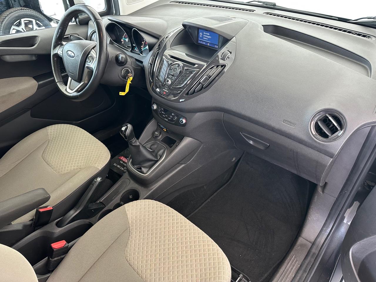 Ford Tourneo Courier 1.5 TDCI 95 CV Titanium 2017