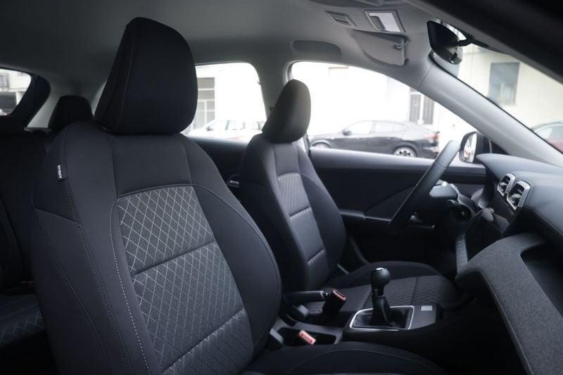 MG ZS MG ZS 1.5 MT STD PEBBLE BLACK KM0