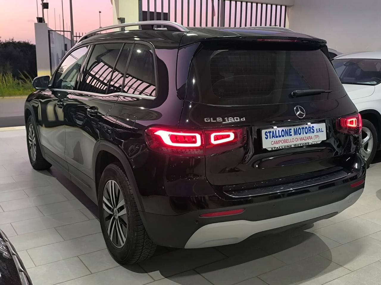 Mercedes GLB 180 d Automatic Executive 2021