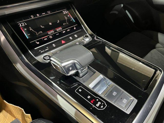 AUDI Q8 50 TDI 286 CV quattro S line 22 SLINE/TETTO/BLACK
