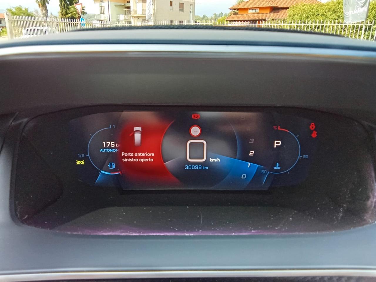 Peugeot 2008 PureTech 130 S&S EAT8 GT