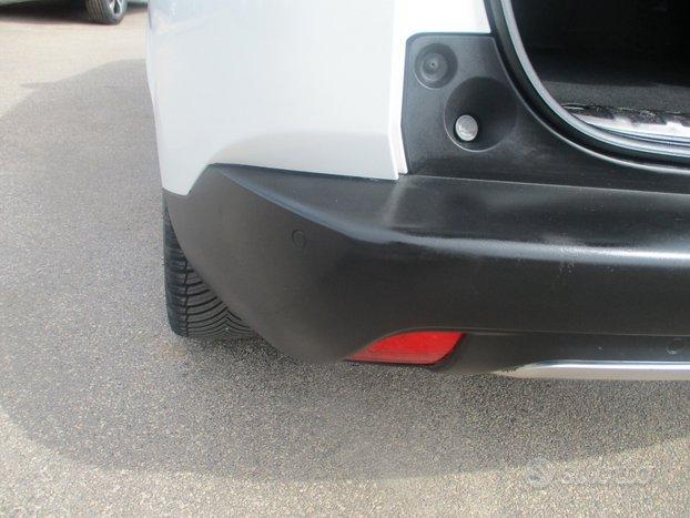 Peugeot 2008 1.2 PURETECH 110CV E6 ALLURE PACK PEL