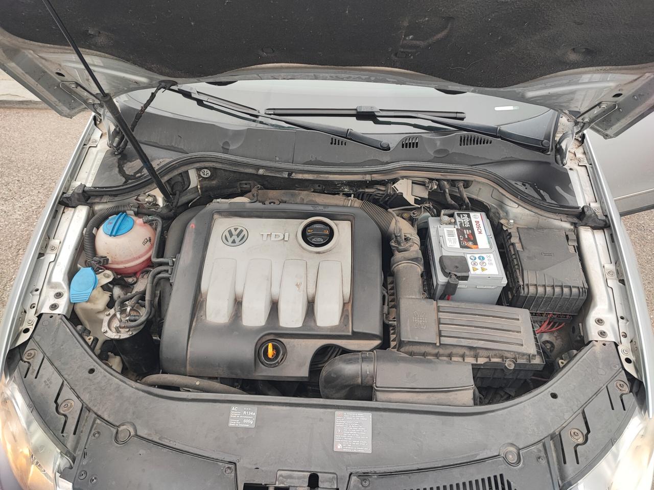 Volkswagen Passat 1.9 TDI/105CV Var. Comfortline