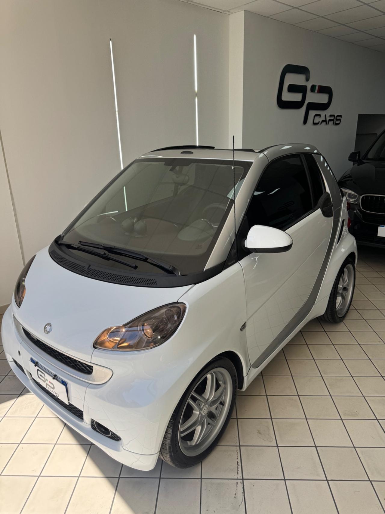 Smart ForTwo 1000 75 kW cabrio BRABUS