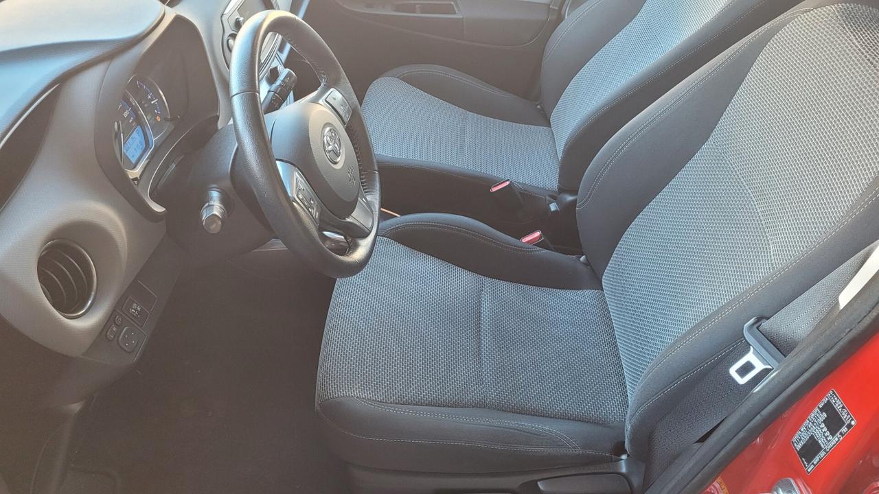 Toyota Yaris 1.5 Hybrid 5 porte Active