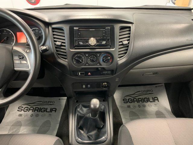 MITSUBISHI L200 Doppia Cabina Pick Up 5 Posti Double Cab Invite