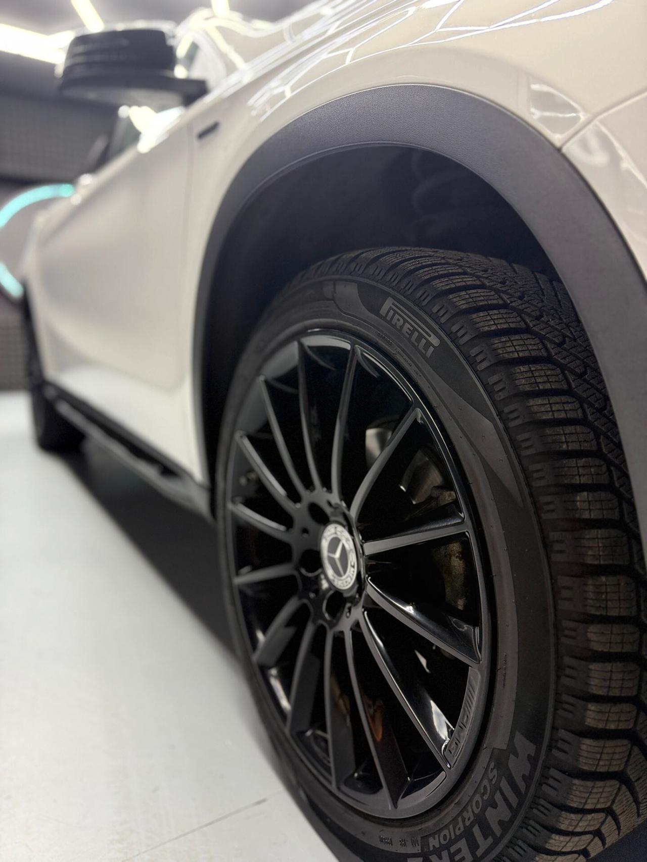 Mercedes-benz GLA 200 d Automatic Premium night edition