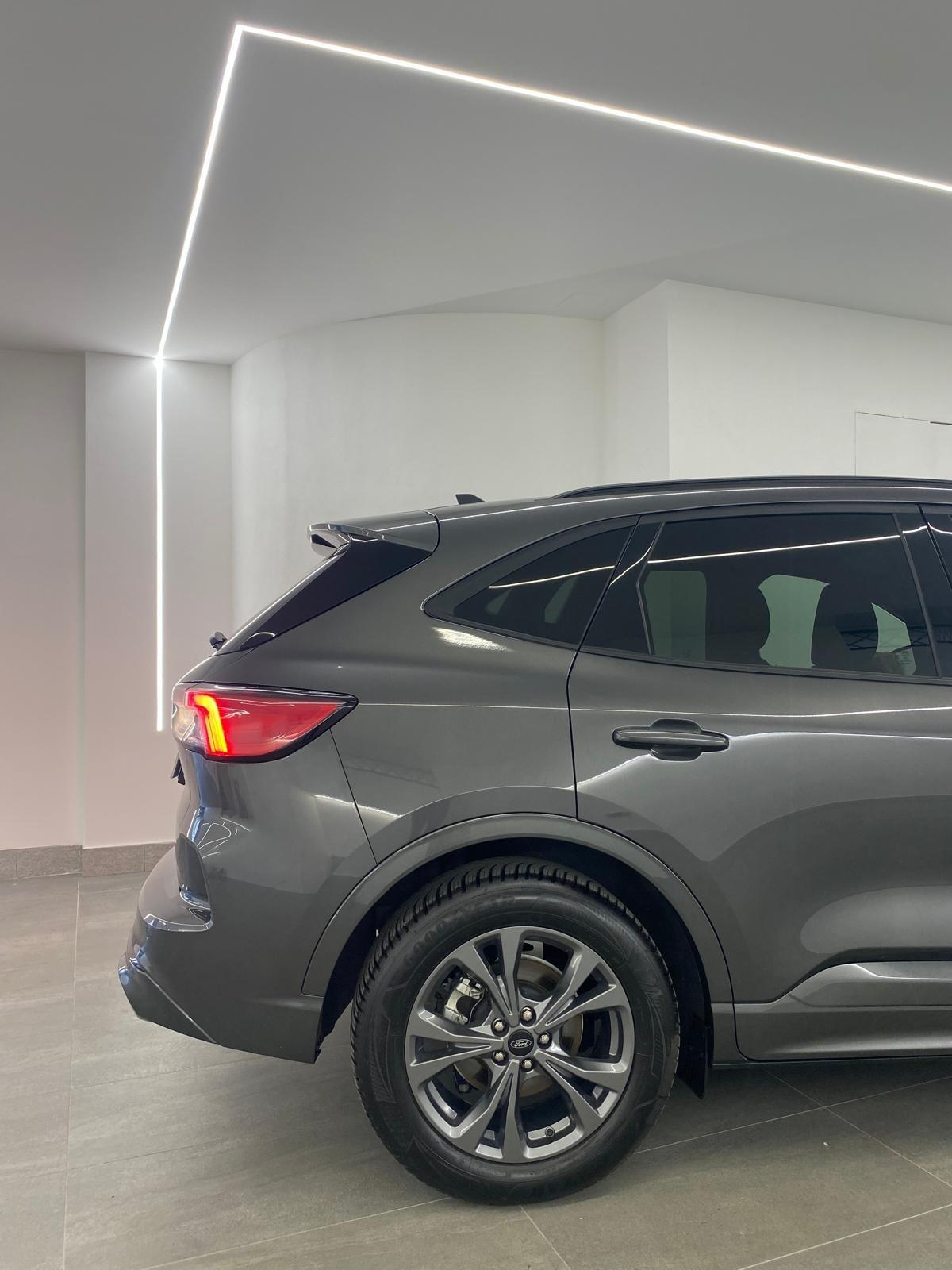Ford Kuga 2.0 EcoBlue 120 CV aut. 2WD ST-Line