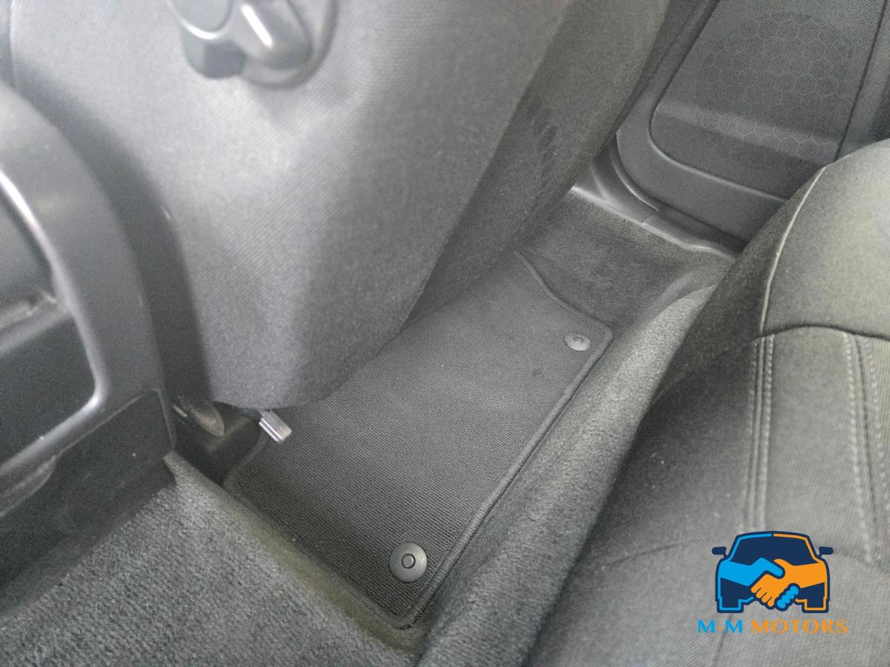 Volvo XC60 2.0 d4 (d3) R-design geartronic