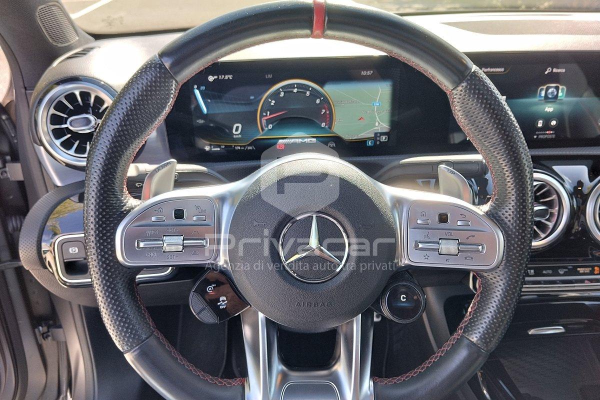 MERCEDES A 35 AMG 4Matic