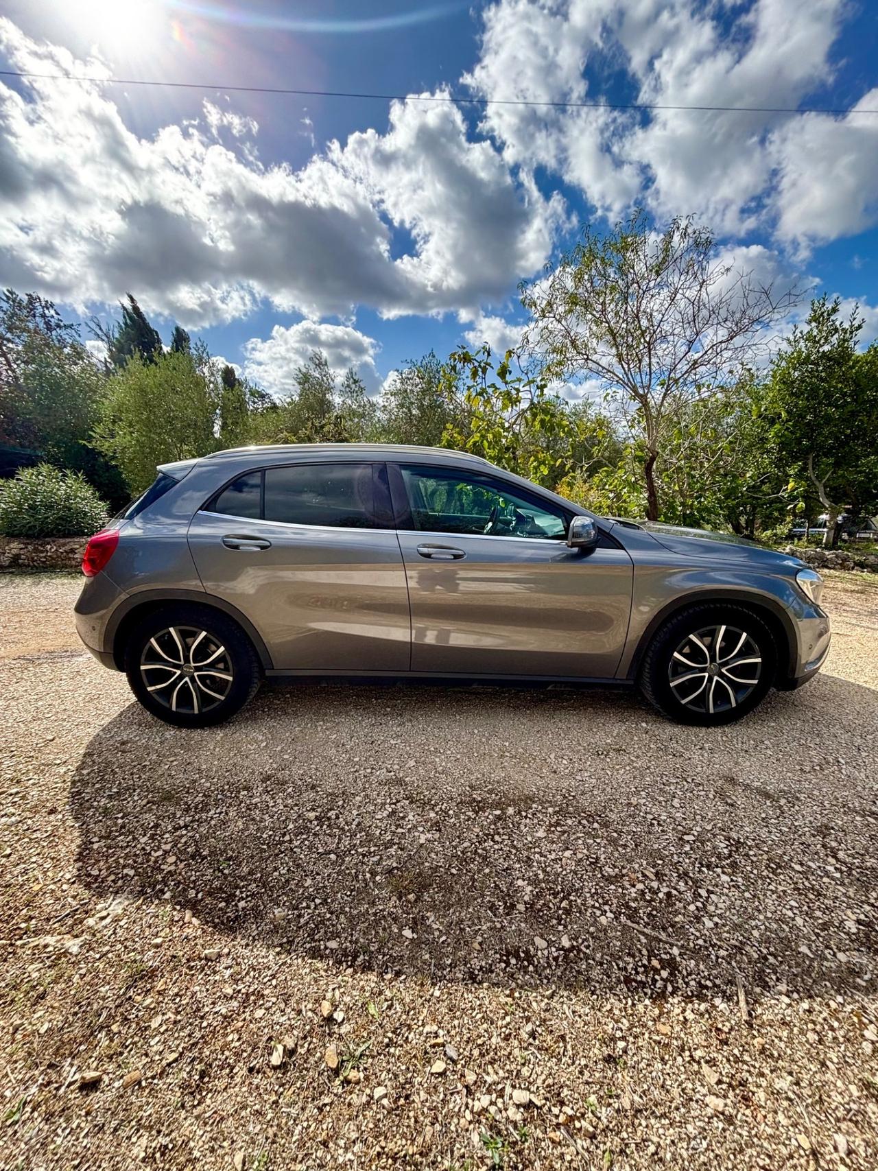 Mercedes-benz GLA 200 d Automatic Sport