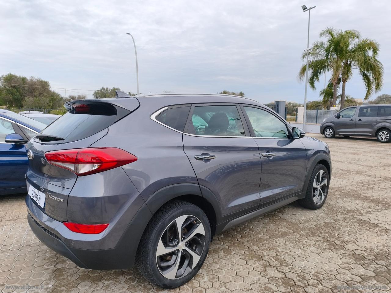 HYUNDAI Tucson 1.7 CRDi XPossible