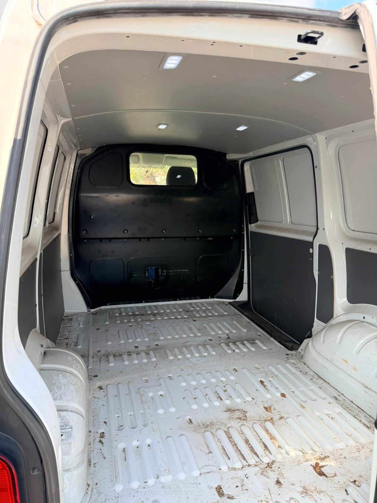 VOLKSWAGEN Transporter T6.1 Transporter 28 2.0 tdi 150cv Business p.c.