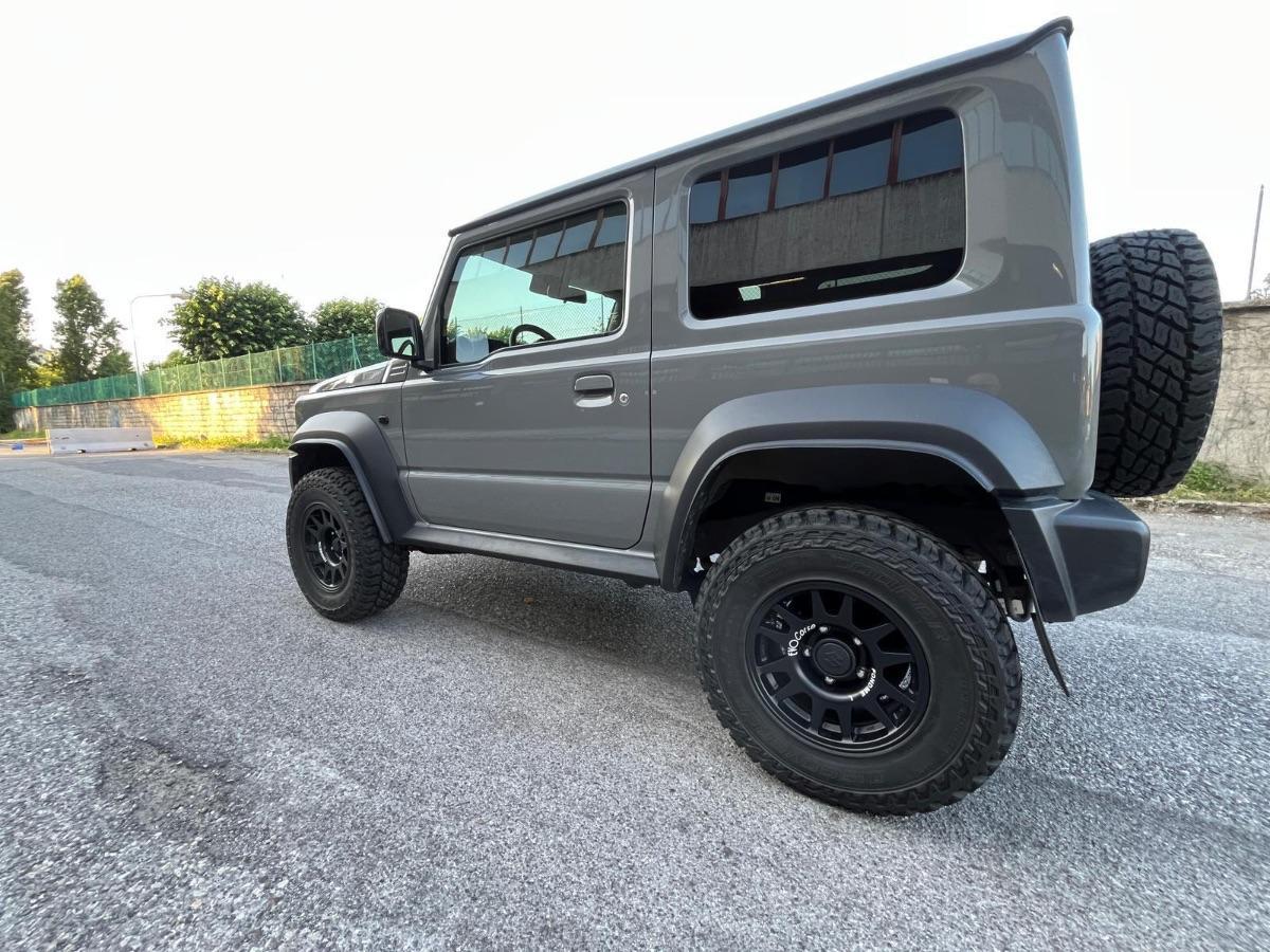 SUZUKI - Jimny - 1.5 4AT Top