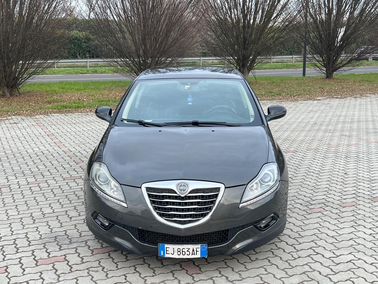 Lancia Delta 1.8 Di Turbo-Jet Sportronic Gold