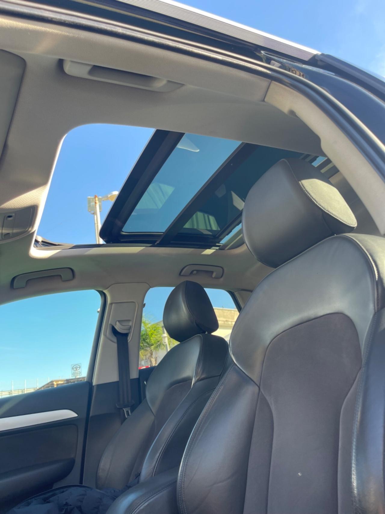 Audi Q3 2.0 TDI 150 CV quattro edition Sport Tetto Xenon