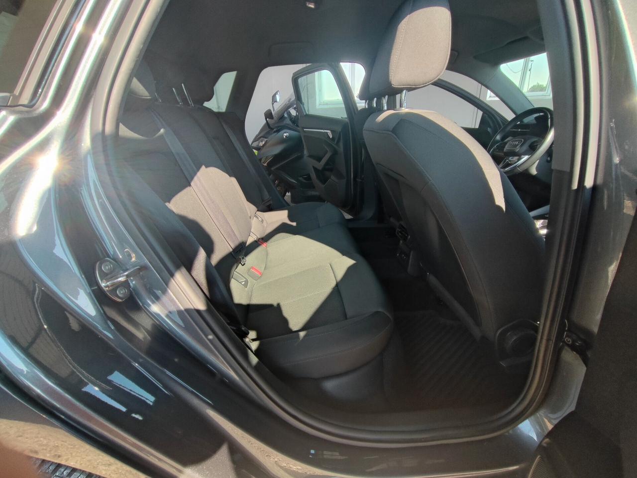 Audi A3 SPB 30 g-tron S tronic line edition